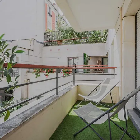 Comfortable With Balcony 1bd For 2p - شقة